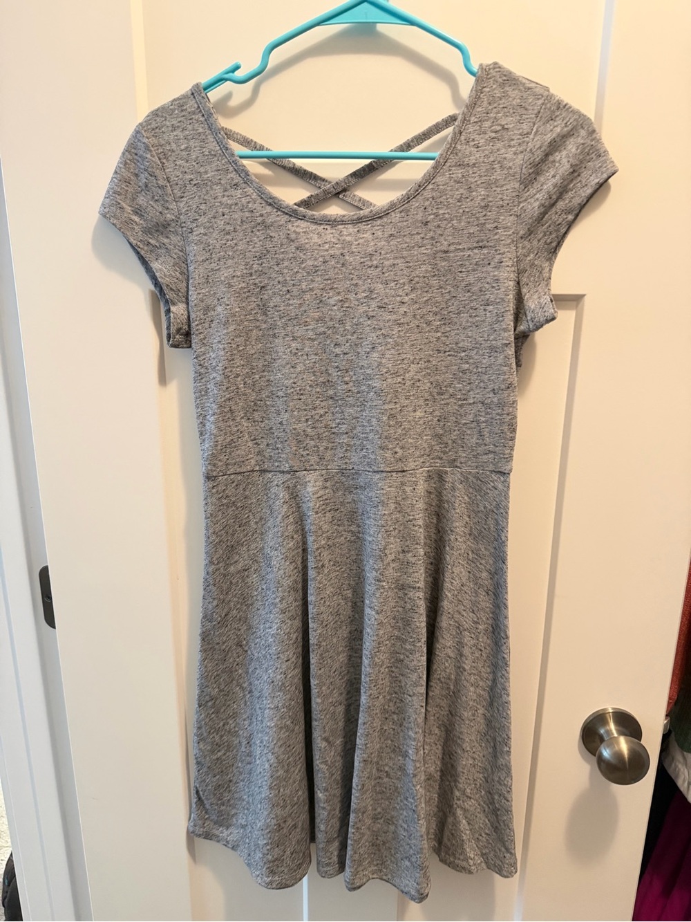 SO Heather Gray Crisscross-Back Mini Dress Size Medium